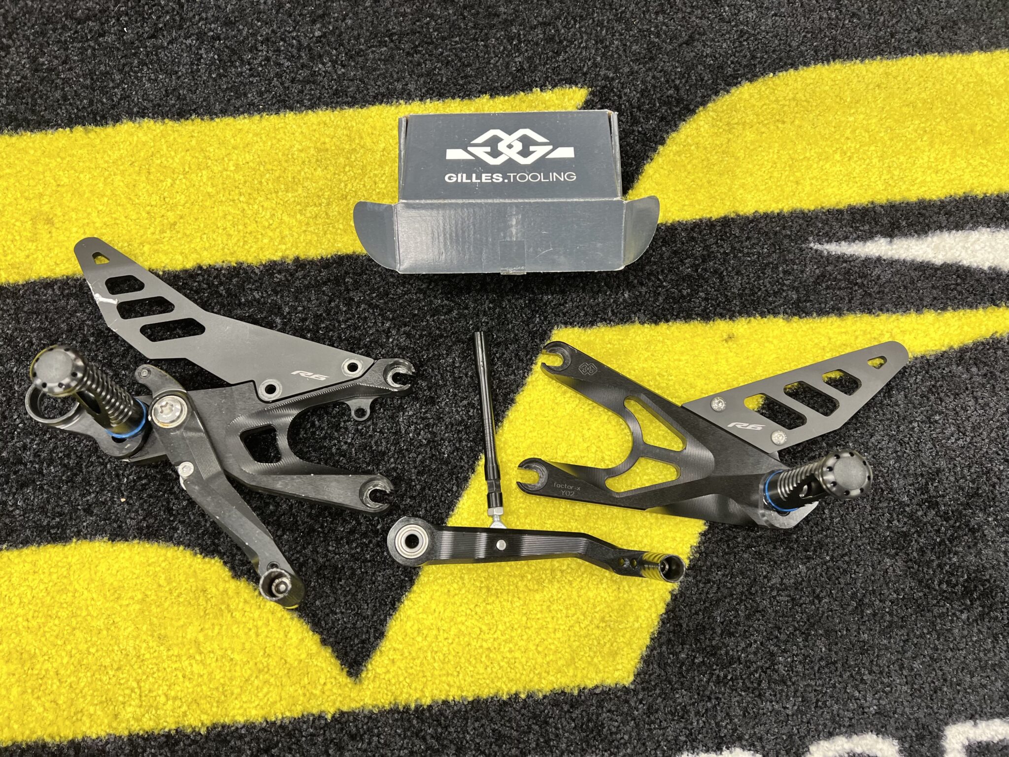 Gilles Racing Rearsets – Yamaha YZF-R6 - CF Motorsport